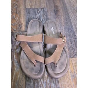 Eastland Tahiti II Women 11M Tan Leather Thong Sandals Memory Foam Slide 3437-29